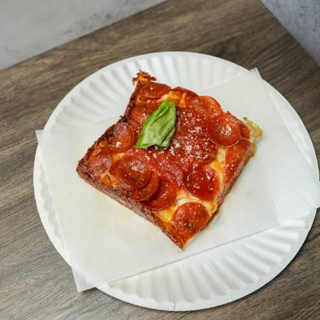Detroit pepperoni slice.