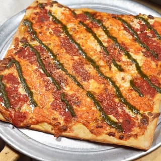 The Stella Grandma Pizza